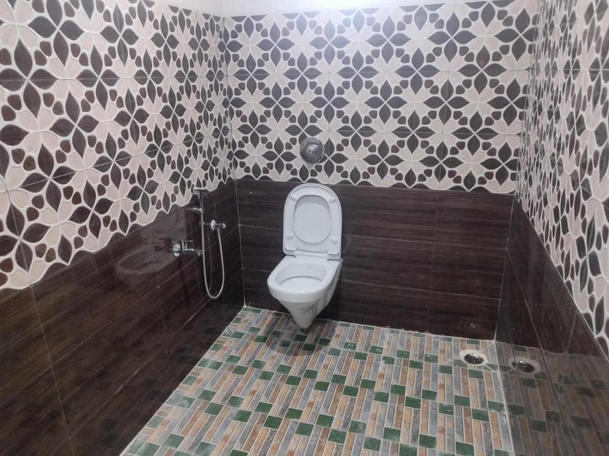 Hotel Ayush International Balasore エクステリア 写真