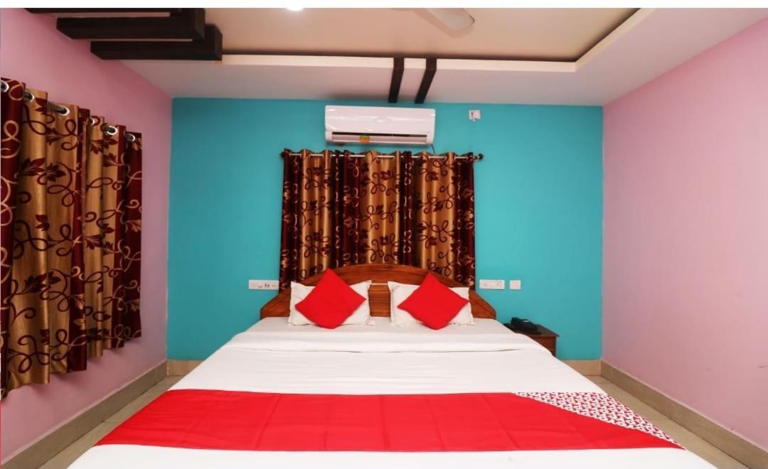 Hotel Ayush International Balasore エクステリア 写真