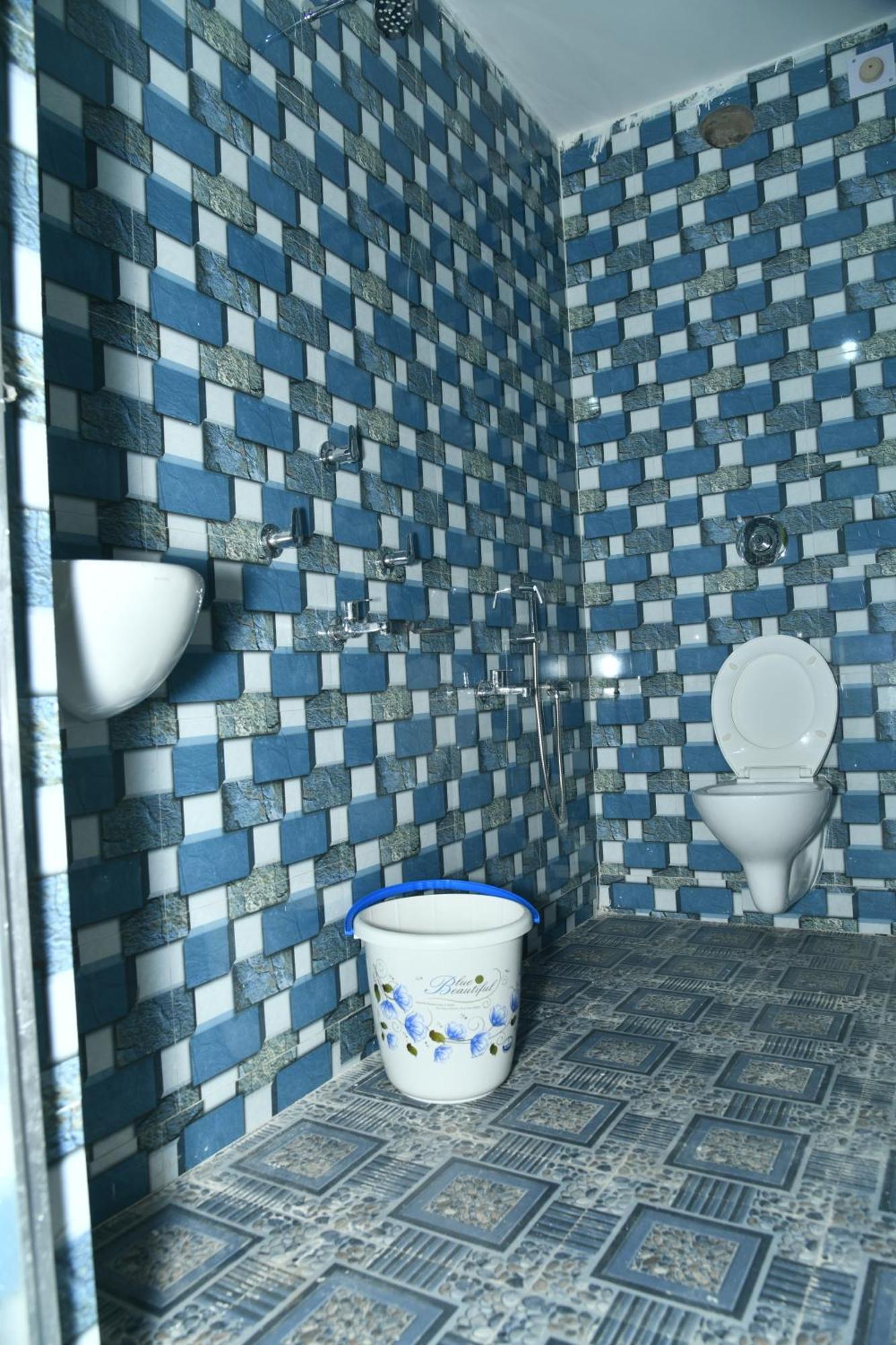 Hotel Ayush International Balasore エクステリア 写真